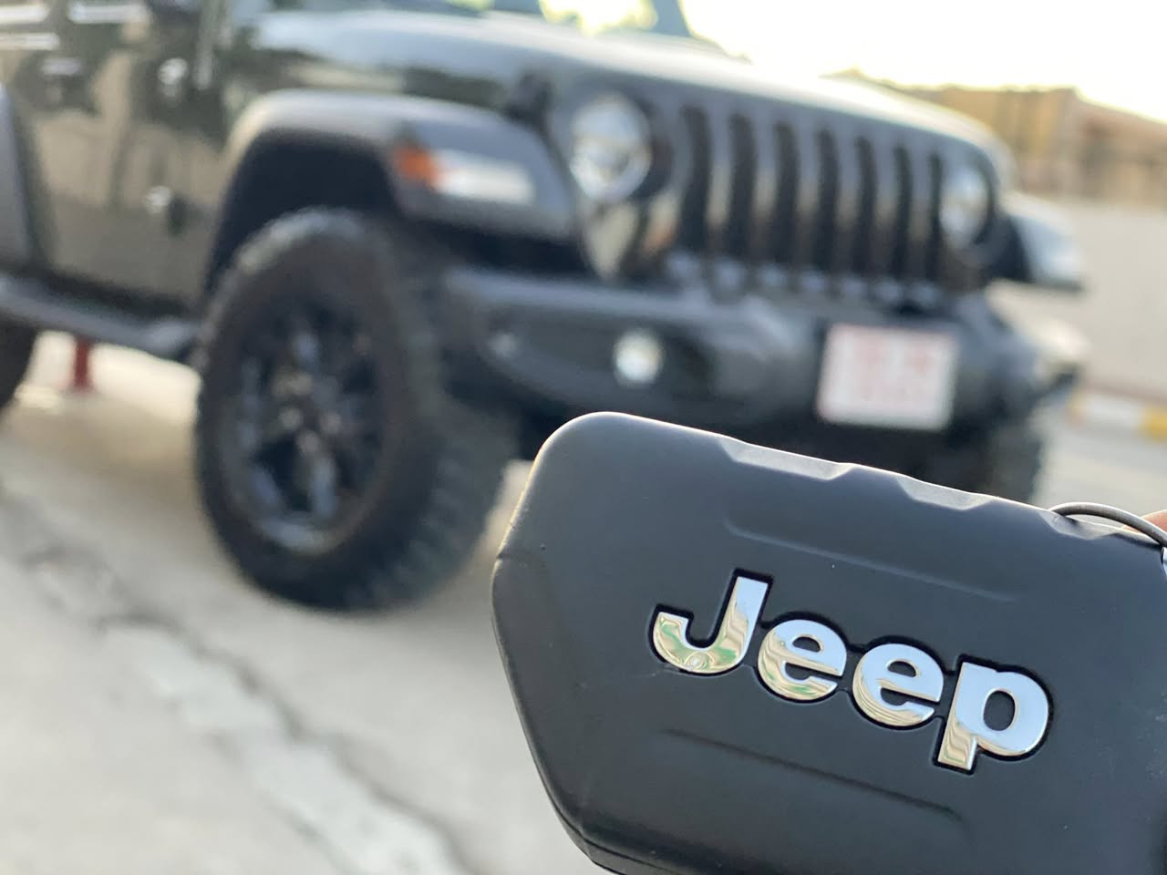 رانکلر wills
2 Doors
مودیل 2023
مکینە ٤ بستون تیربو
بصمە
شاشە 
کامیرا
otuo start
ماشیە 33  KM
حادثە خفیف
باب سکن عکس سایق
تبدیل بشرکە نفس لون 
شویە سبوغ  بدوسە رسم حادثە منشور
رقم سلیمانیە باسمی 
سعر 255
***********
