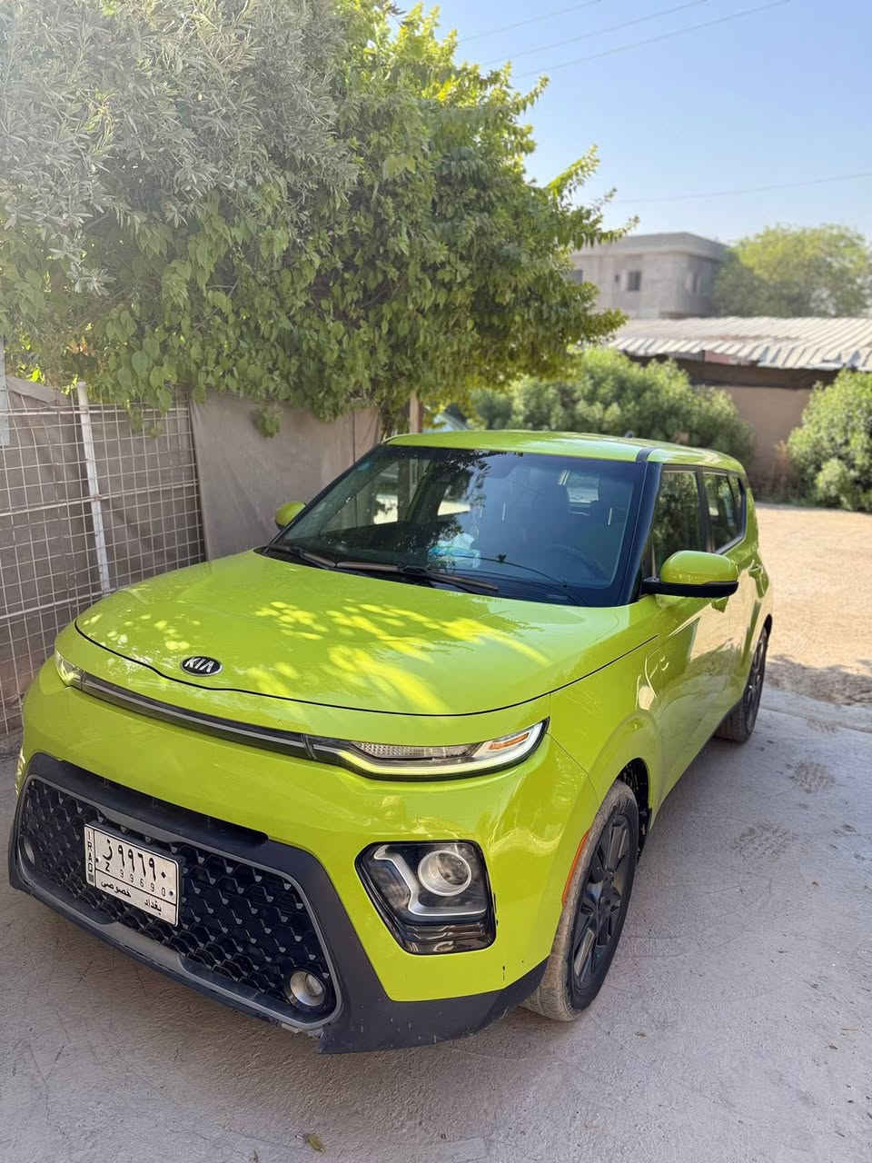 السلام عليكم
 
Kia soul 2020 وارد كندي 

Sx فول مواصفات عدا البانوراما 

اللون مميز 

حادث كندا جاملغ الراكب 

بالعراق الباب بنفس الجهة حادث خفيف تعدل ونصبغ

موجود سونار وكل التفاصيل 

ماشية ٦١ كم

سيارة جاهزة من كلشي  مكانها بابل المركز

السعر ١٤٢ وبيها مجال

*********** واتساب
