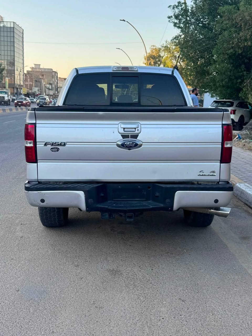فورد F150 رقم سليمانية انكليزي الجديد بااسمي تحويل ثاني يوم
فول مواصفات فتحة سقف حساسات خلفي 

مكفولة كفالة عامة من الدعامية للدعامية ((خليجي)) عدى شخط بسيط وموضح بالصور

كير مكينة مكفولة اكسل مكفول منظومة زنون بلاد شركة السيارة احلى من الصور 

منظومة عاز 80لتر جديدة 

تخم تاير جبلي جديد 

السعر 175 وبيه مجال 

للاستفسار ‭***********‬

مكانه بغداد حي القاهرة
