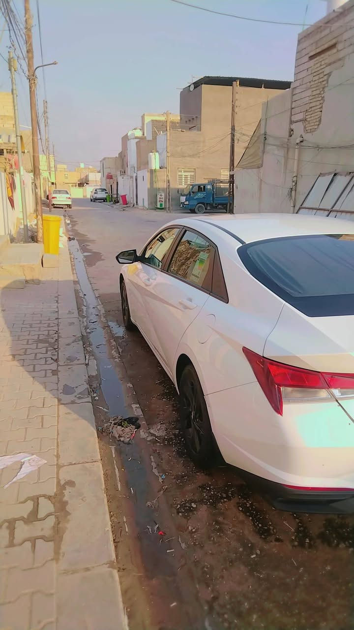 هونداي النترا خليجيه موديل ٢٠٢٣ محرك ١٦٠٠ فول بدون بصمه رقم بابل دولي ماشيه ٨٦ الف
السعر ١٦٠ بيه مجال بسيط
للاستفسار ***********
