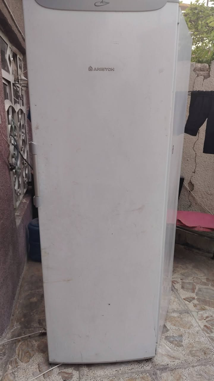 مجمده بسعر 70 تجميدها فول


**إذا كنت صاحب هذا الإعلان وتريد حذفه لأي سبب، رجاءا أرسل رسالة إلى الدعم الفني**