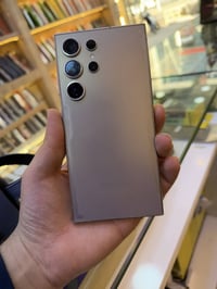 اس 24 الترا 512 نضافه 99‎%‎ واكع امونية ع ضهر مالته السعر : 850.000 ال...