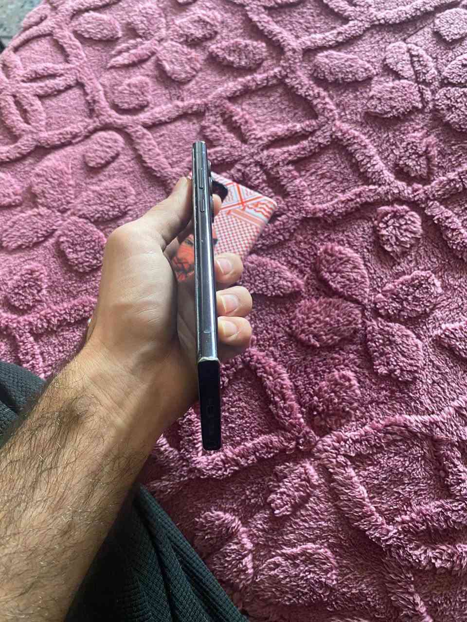 السلام عليكم ورحمه الله وبركاته جهاز s23الترا جهاز مكفول من الفتح ذاكرة 256دبل خط جهاز وكع مني وصار بي خط بالشاشة وممأثر لا على اللمس ولا غير شي للبيع سعرة 550بي مجال مكاني بغداد قضاء أبو غريب أو غزالية للبيع فقط بدون مراوس 
***********
متوفر واتس اب
