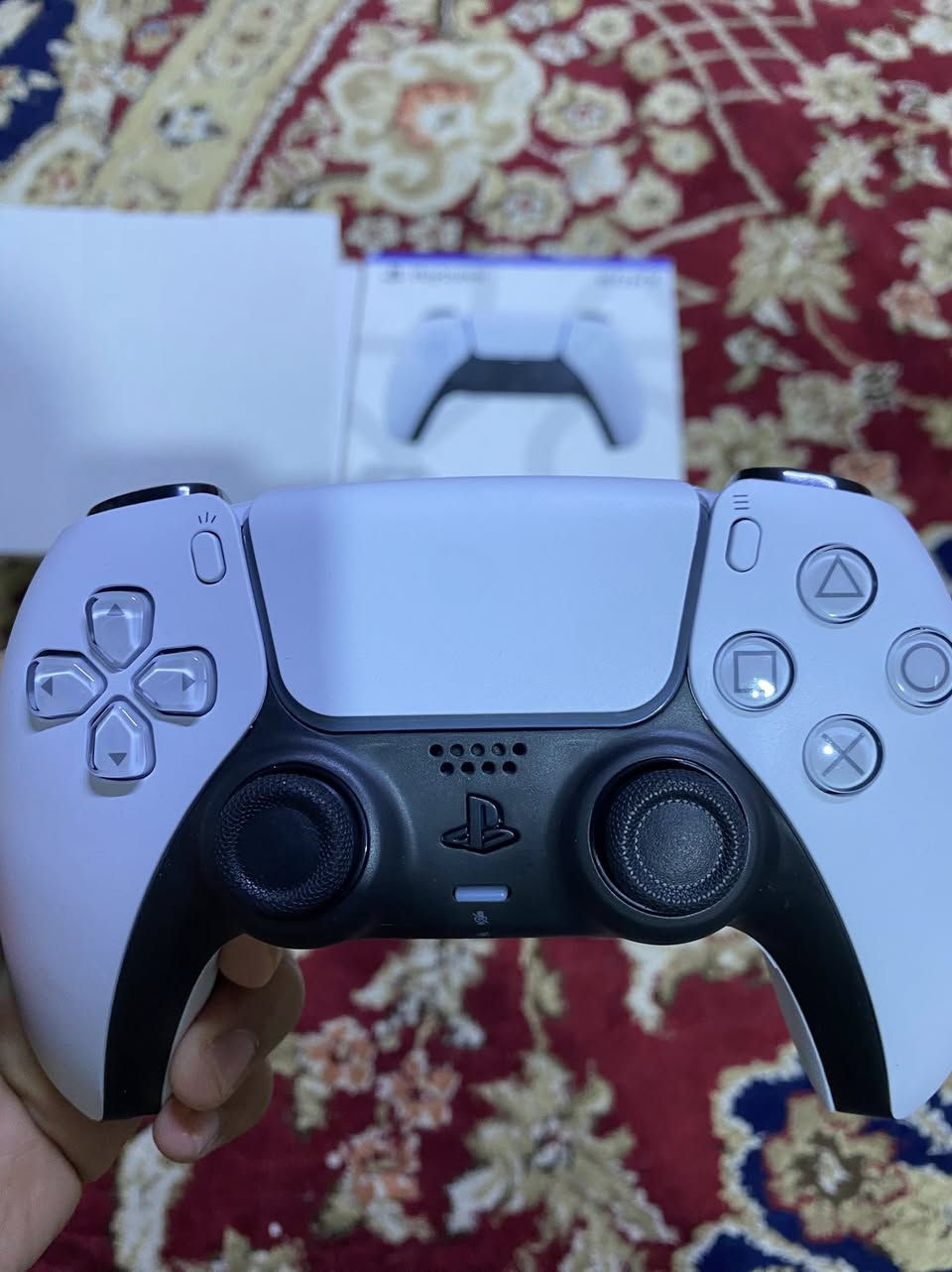 السلام عليكم
حبايب جويستك بلي 5
سعرها 35 الف جديد غير مستعمل
مادري اصلي او كوبي صراحه 
متوفر توصيل🌹


**إذا كنت صاحب هذا الإعلان وتريد حذفه لأي سبب، رجاءا أرسل رسالة إلى الدعم الفني**