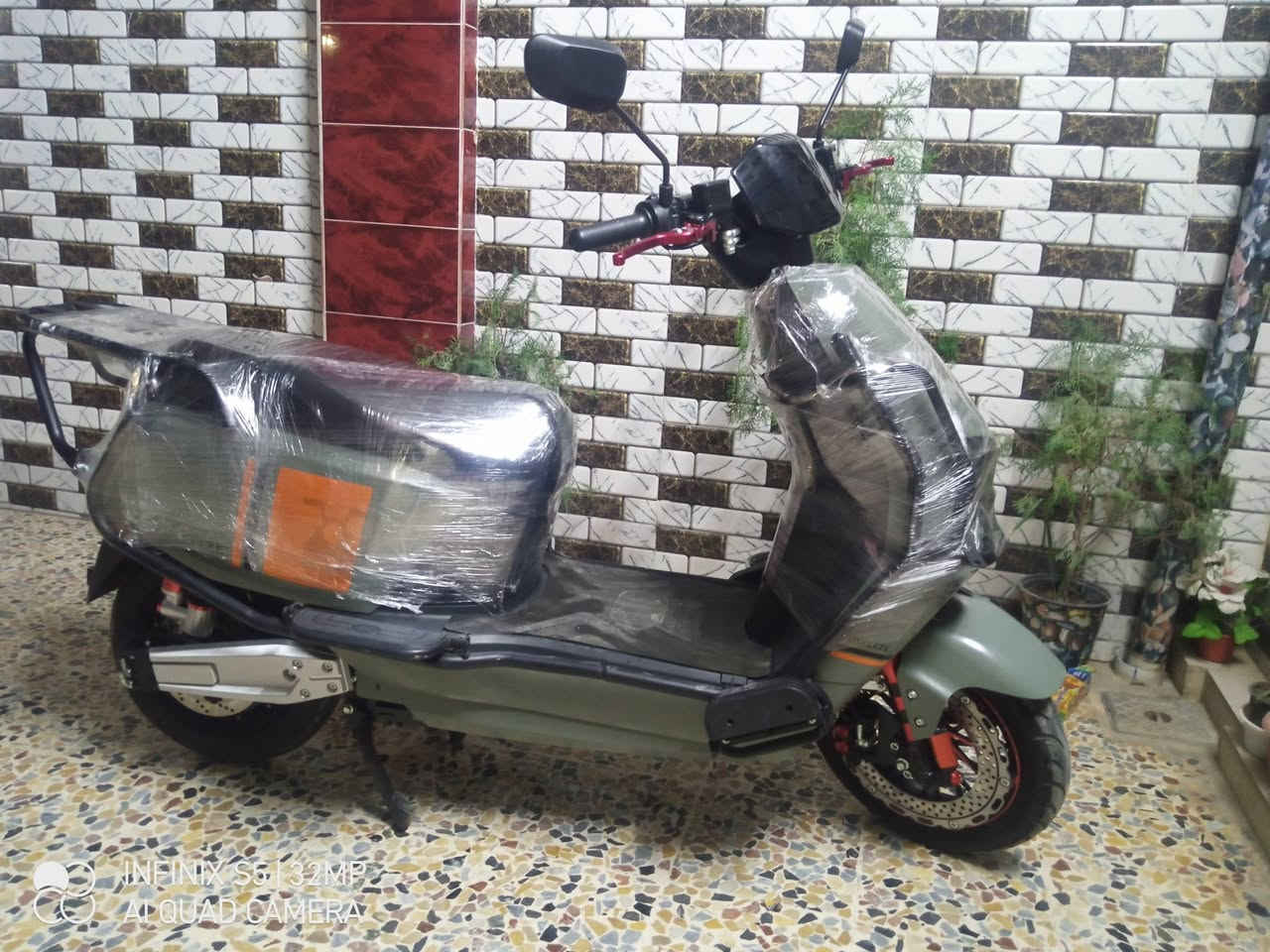 الماطور شحن للبيع نظافه فول السعر 700 
***********
