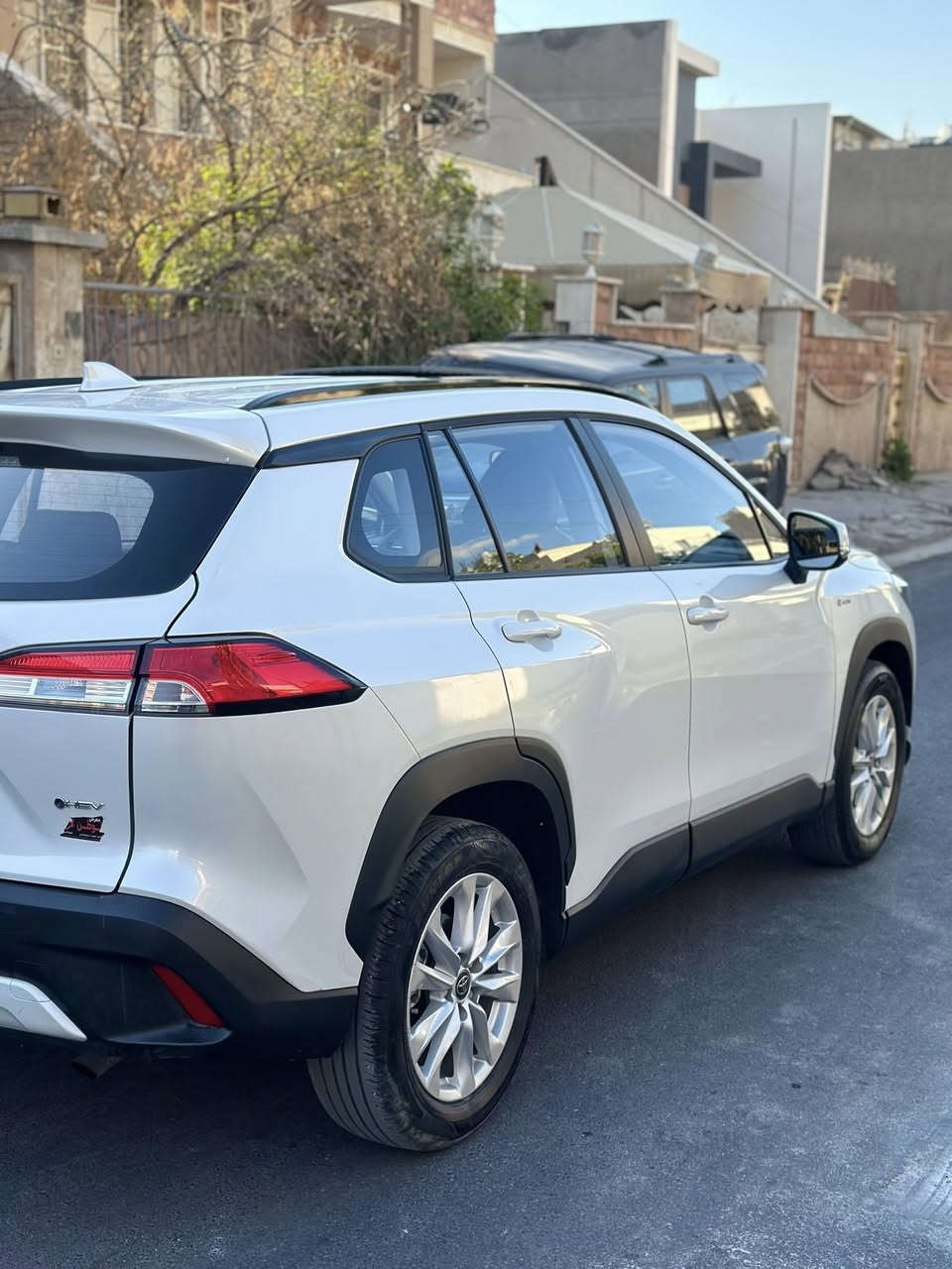 سلام عليكم
كورلا كروس2024 

مكفولة كفاله عامة 

ماشية 19 الف بعده جديدة 

كشنات جلد لونين 

كشن كهرباء

السعر 165 بيه مجال بسيط 

مكانه كاظمية

***********
