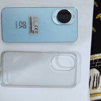 نوفا ١٤ • ١٢+٣ رام • ٢٥٦ غيغا