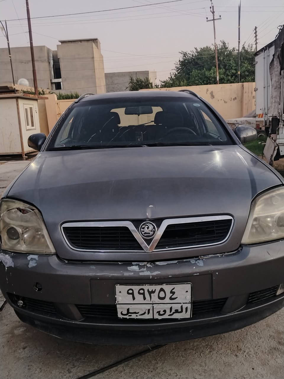 السلام عليكم
 سياره للبيع
اوبل فكتره ستيشن موديل 2004
رقم أربيل. ألماني تحويل ثاني يوم
 كير محرك شرط
محرك فكتره 20. كير عادي
صدر جديد.  تايرات نضافه 80بل 100
كهربائيات كلها شغاله
سياره حلوه. عائلية مال جناي كشر ودواخل احلا من الصوره
سياره جاهزه. السعر 45 وبيها مجال
مكاني الشرقاط. هاتف ***********
غير متوفر علا الخاص
