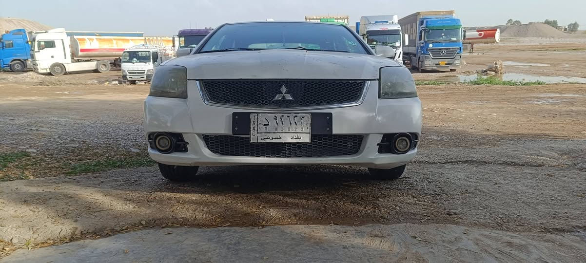 مستەر بۆشی گڵاند مودێل 2011 سەیارەیەکی پاکوو خاوێن بێ کێشە 
تەبرید ساردوو گەرم پێشوو دوا کامێرە مەکینەو گێڕ بەشەرت ماڵی دۆستە شار 
کەلار 50 گڵاو مەعامەلەیەکی کەم ***********
