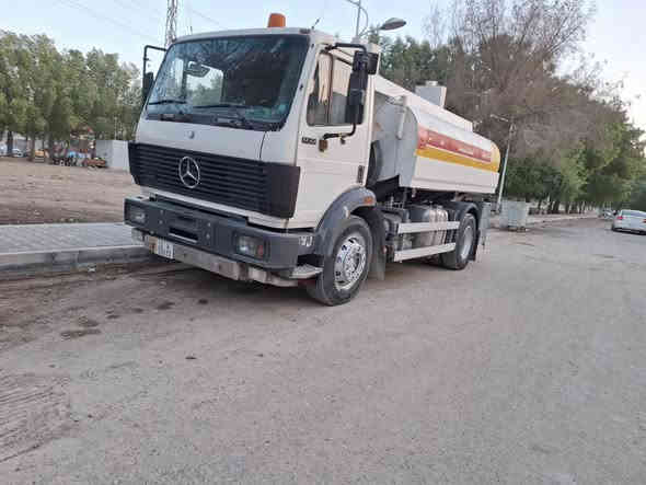 مرسدس تنكر وقود حموله ١٠الف نظام الجي بي اس سياره جهازه سحب دفع عدد سمنتي امريكي بكره و صونده ٤٠ متر سياره جهازه كبل للشغل رقم انكليزي سياره بأسمي *********** السعر ٢٧٥ مكاني بابل الحله
