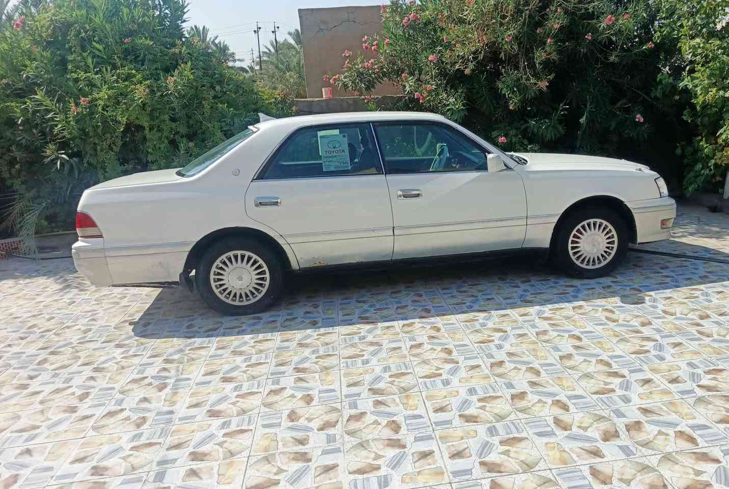 سلام عليكم
راس اثور ا
 سنويةل27بسمي مكينه فيفيتي فيشه وحده 
مكينه وكير وتبريد وحداديه 
ودواخل وكهربايات كله جاهز 
دوشمه كشنات 
 باتري جديد .تبديل جاملغ خلفي فقط  كفاله عيب شرعي واصوليات وضربه
  مكان شطره ال ابو سعد 
سعر 85بيهاا مجال ***********
