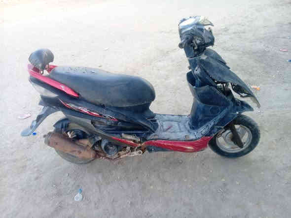 للبيع دراجه زنبوره السعر 200 نضيفه وتصال *********** مكان بابل سدت الهنديه المهناويه
