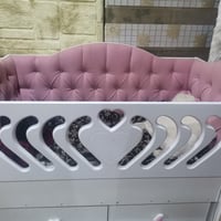 سرير أطفال • جديد • استعمال قليل