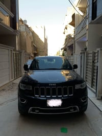 لاريدو شيروكي • ٢٠١٦ • ٨ سلندر