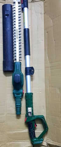 منشار تقليم • بارك سايد • بدون بطارية