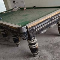 بليارد عدد 2 نضيفات استعمال قليل السعر ع  خاص او اتصال. ع. 07722553550