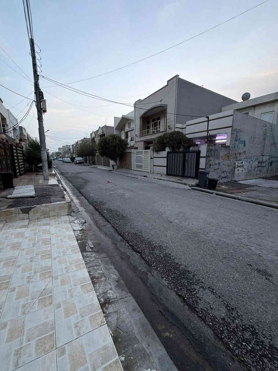 💥🎯#کوردی     || #💥#عربی        
🏦#پارچە زەوی تاپۆ  || رووی ڕۆژەڵات || بۆفرۆشتن 
🌍#شوێن || هەولێر  || گەڕەکی ٥ حصارۆک  ||  نزیک مزگەوتی حاجی حسین         
🧱#ڕووبەری|| ٢٥٠م      
💰#نـــرخ  || 
📠#بۆ پەیوەندی کردن
📴فایبر واتساب ***********
📴فایبر واتساب ***********
ــــــــــــــــــــــــــــــــــــــــــــــــــــــــــــــــــــ
🏦#قطعةارض  طابو || ایتجاە شروق     || للبیع
 🌍#الموقع ||  اربیل|| حي ٥ حصاروک   || قریب من جامع حجی حسین       
🧱#المساحة || ٢٥٠م        
💰#الســعر ||   
📠#للاستفسار اتصلوا ........
📴فایبر واتساب ***********
📴فایبر واتساب ***********
