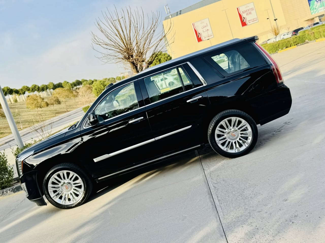 كادلاك ٢٠١٨ منصور پلاتنيوم
ماشيه ٨٢ الف 

گير محرك ما مفتوح بشرط

كامل غراض شركه موجوده

كفاله عامه بدون صبغ

رقم سليمانيه بسمي

مكان سياره سليمانيه شارع ٦٠

هاتف:***********
