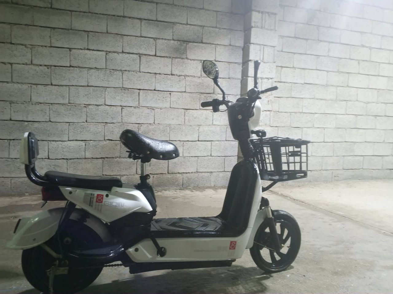 سلام عليكم
مأطور شحن 2025 جديد للبيع 

سعر 150 الف 

للاستفسار الاتصال *********** فقط
