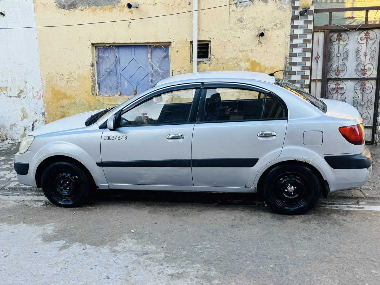 سلام عليكم
كيا ريو 2009 
محرك 1600 باسمي 
السعر الاتصال بلرقم 
***********
