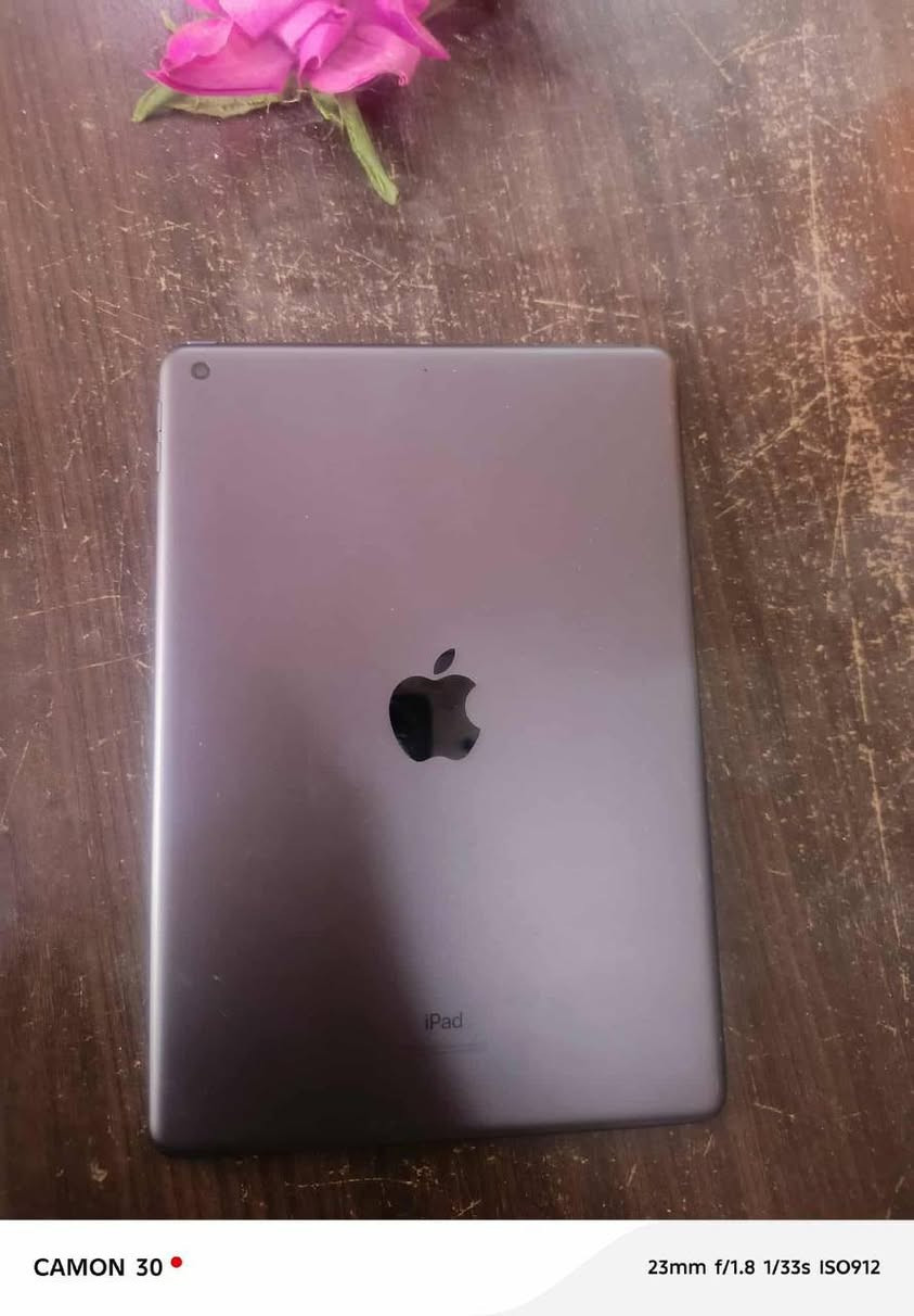 ايباد 9 للبيع
ذاكرة64
ايباد نضيف شخط مابي
استعمال قليل 
نظافه 100%
سعر 250 قفل قفل قفل ربع ماينزل 
اذا مو شراي لاتعبني
مكاني نجف
تواصل ***********
