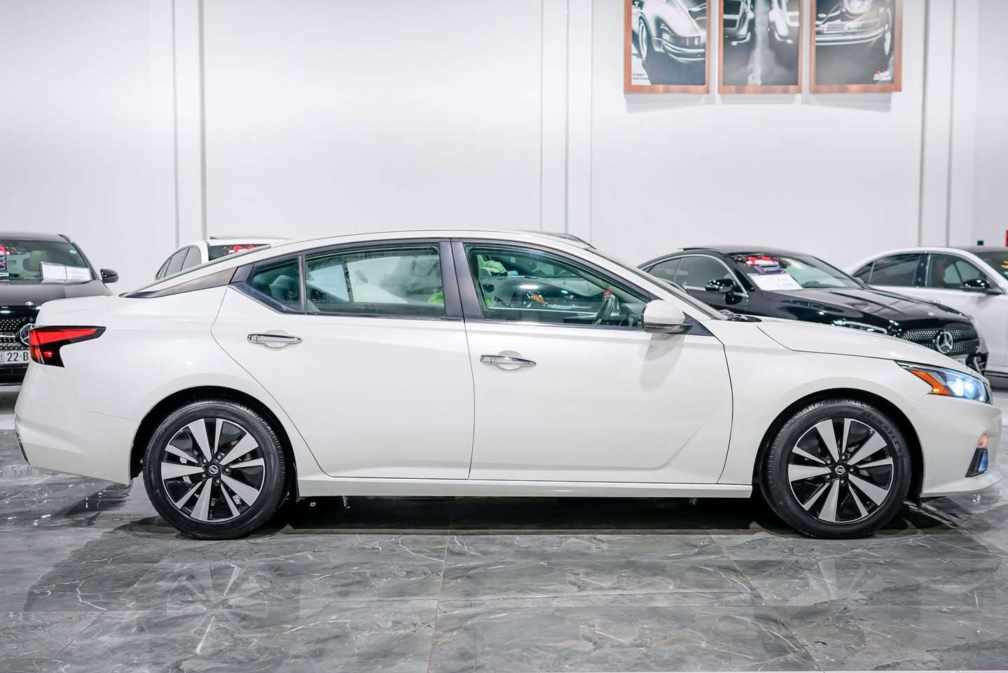 کوردی /عربی
*********
دروستكراوي :- nissan 
مۆدێل :-    Altima 
ساڵ : 2019
بزوێنەر :V4 2.5L
بگۆری بزوێنەر : Automatic 
سوتەمەنی : بنزین
نرخ : 16500$
دۆخ : بەکارهاتوو
ماوەی ڕۆشتوو: 57 mile   
تابلو ئوتومبێل : erbil  
***********
النوع :-nissan  
المودیل : Altima 
السنة : 2019
المحرك : V4 2.5L  
ناقل الحركة: Automatic
نوع الوقود : بنزین 
الحالة: المستخدم 
السعر: 16500$
عدد اميال :57 mile          
رقم السیارە: اربیل
**********
***********
***********
عنوان : اربيل ترافك لايت مخمور قريب من معمل بيبسي
