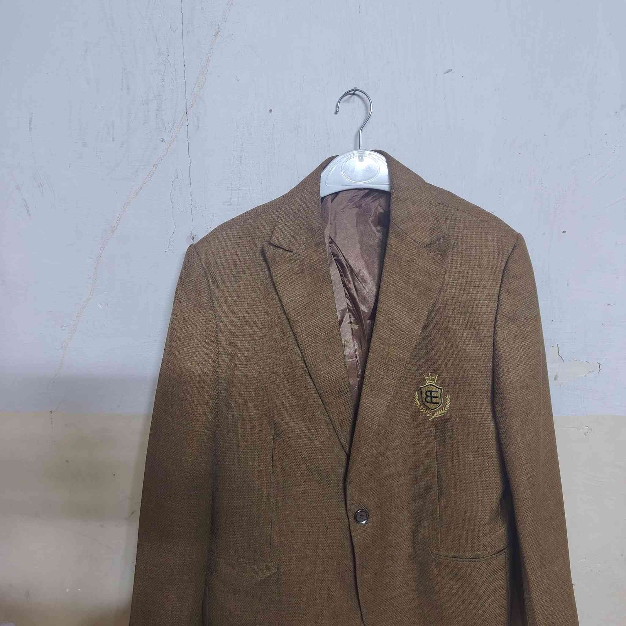 للبيع ستر عدد 2وحدة استعمال مرة واحدة والثانية استعمال قليل للتواصل خاص يوجد توصيل


**إذا كنت صاحب هذا الإعلان وتريد حذفه لأي سبب، رجاءا أرسل رسالة إلى الدعم الفني**