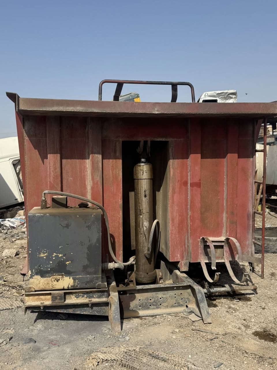 سلام عليكم بدي مايلر للبيع طوله 6 والارفاع 116
للاستفسار ***********
سعره 50 ورقه
