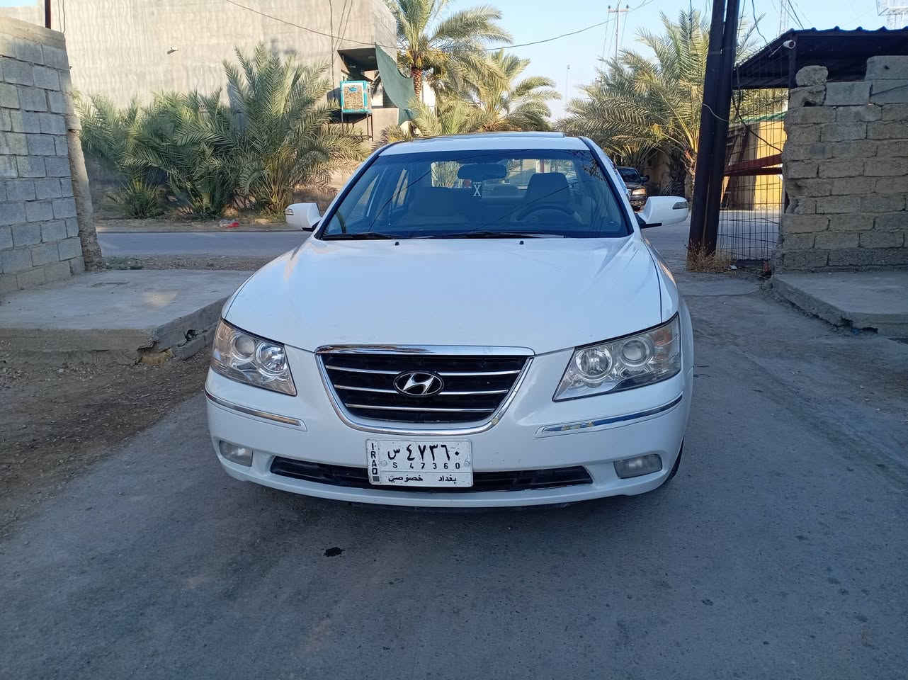 السلام و عليكم
سيارة سوناتا ٢٠٠٩
خليجي رقم بغداد
مكينة ٢٤٠٠دوش
فول موصفات
فتحة تحكم استيرن جهتين
شاشه كامره
دشبول صاج
داخل عسلي
ويلكب المرغوب
السيارة بدون حادث
بيه ٣ قطع صبغ
و ٢كلير
بدون دواخل بدون معجون
فقط رش
تبريد تدفئه شغال
صدر امامي خلفي جديد
تخم تاير
كهربائيات شغاله
مكينة وكير مكفولات
 لا صرف ولا تبخير
السعر ٩٨
المكان بعقوبة
الاتصال على الرقم ***********

