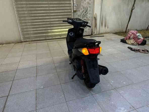 السلام عليكم 
دراجة سكنس فحل كابريته ياباني 
للبيع ماصارله كم شهر من نازله من الرمبة
مكاني حله حي الامام 
السعر 850 وبيه مجال
رقمي ***********
