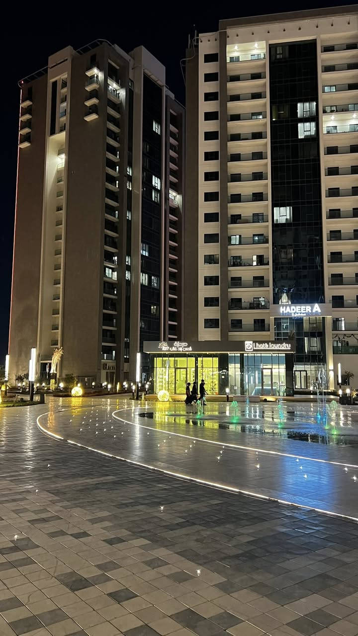 🪩 شقة للإيجار

📍 العنوان / مجمع البروج السكني
📐 المساحة / 197م
🏬 الطابق / 14

🔹 3 غرف نوم
🔹 مطبخ كامل
🔹 جاهزة للسكن (زيرو)
🔹 إطلالة مميزة على البوليفارد

💰 السعر / 1200$
📌 الدفع / مقدم 6 أشهر

📲 للتواصل واتساب: ***********
