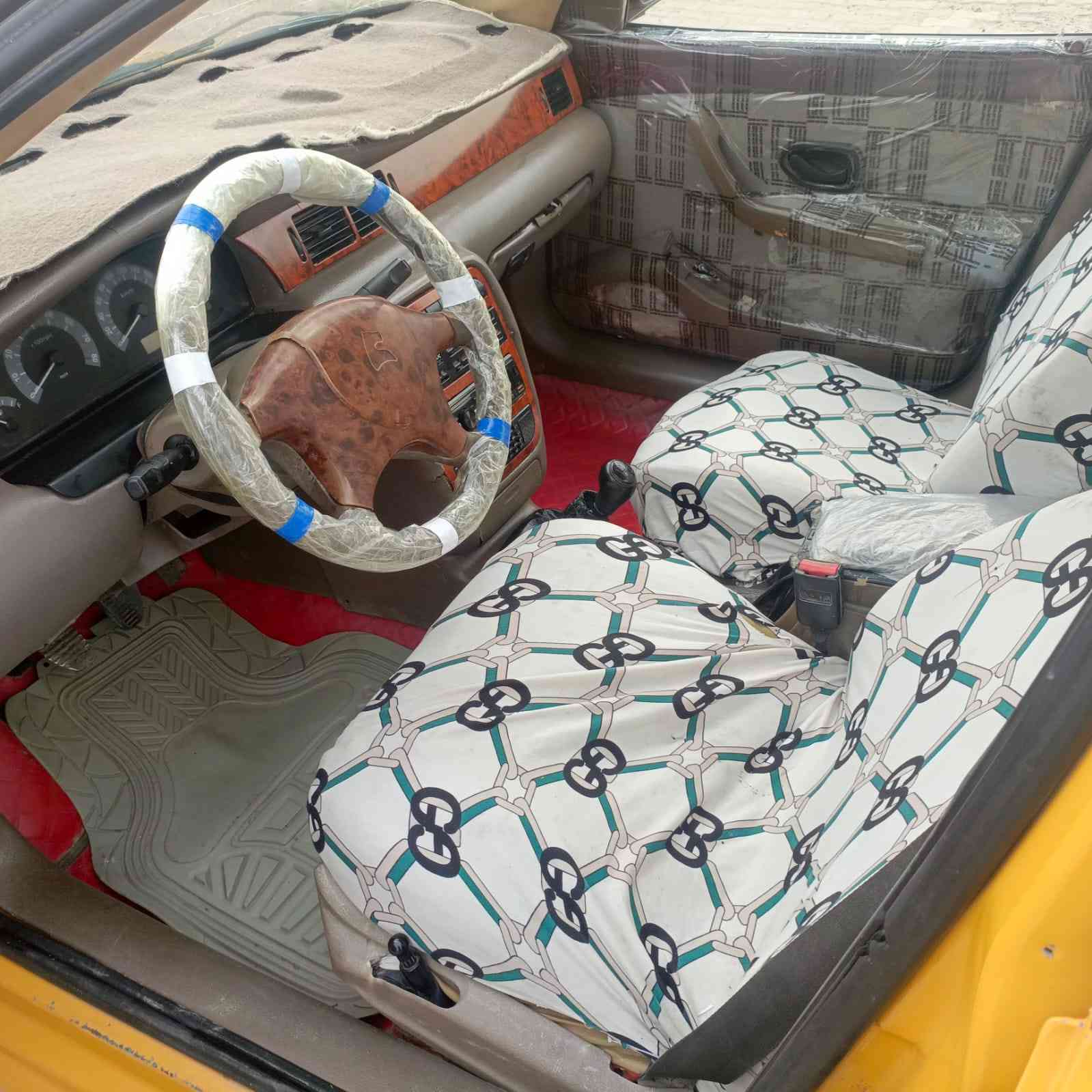 سلام عليكم سياره البيع سمند مديل 2011مكينه وكير مكفولات مكفوله من الضربه والتبديل والصبغ  حداده جديده تخم تاير كهربايات كله شغاله سيارة حلوه كلش ترايك وين ماتريد رقم ميسان سعر 23وبيه  مجال قليل مكاني العماره ميسان هاذ رقمي ***********
