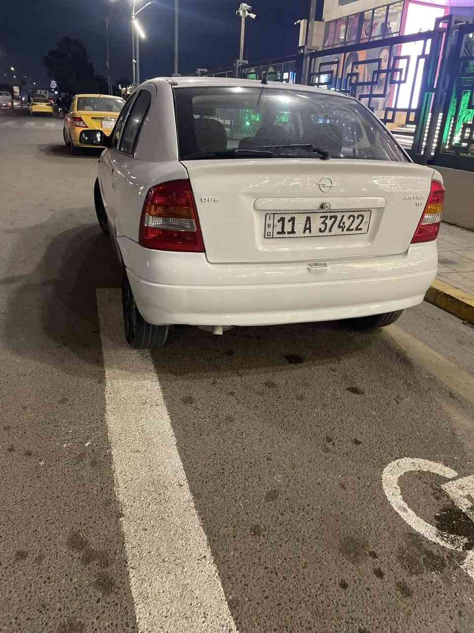 اوبل استره 2002 كير محرك مكفول تبريد شغال بدون ضربه صبغ حزام جماليه سعر62مكاني بغداد حي اور***********
