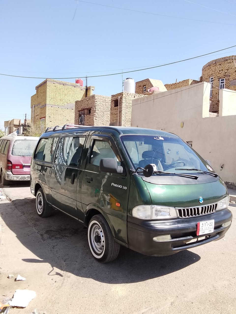 سلام عليكم كيا بريجو للبيع موديل 98 رقم بغداد الماني مكينة وكير وحدادية كفالة مصبوغة عام للجمالية مكان السيارة ذي قار وسعرها 75 وبيها مجال وهذا رقمي ***********
