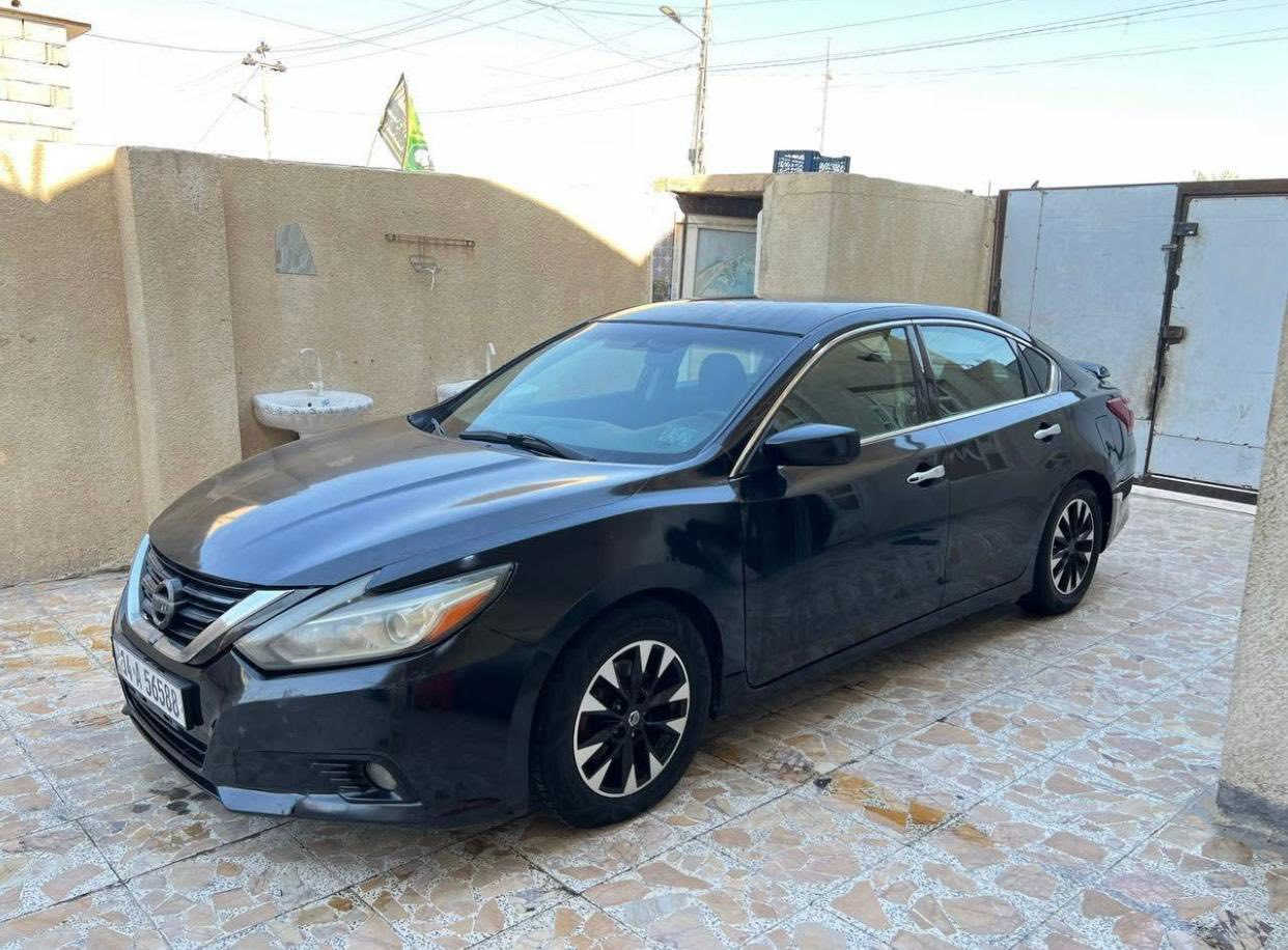 السلام عليكم
للبيع نيسان التيما S موديل ٢٠١٨
فول موصفات المعروفه كشن كهربائي مري تحكم كهربائي شاشه كبيره تحكمات استيرن تحيد سرعه عدا فتحت السقف
ماشيه ١١٧

السعر ٩٠ ورقه قفل قفل قفل

نقص السياره كير لان السياره مابيهه سحب اني ابيعلك كير كايم + كمبريسر تبريد التبريد

اما المكينه كفاله افحص وين ما تريد

السياره بسمي

وتفاصيل الحادث موضح بالسونار 
عنوان البصره ابي الخصيب 
رقم الهاتف ***********
