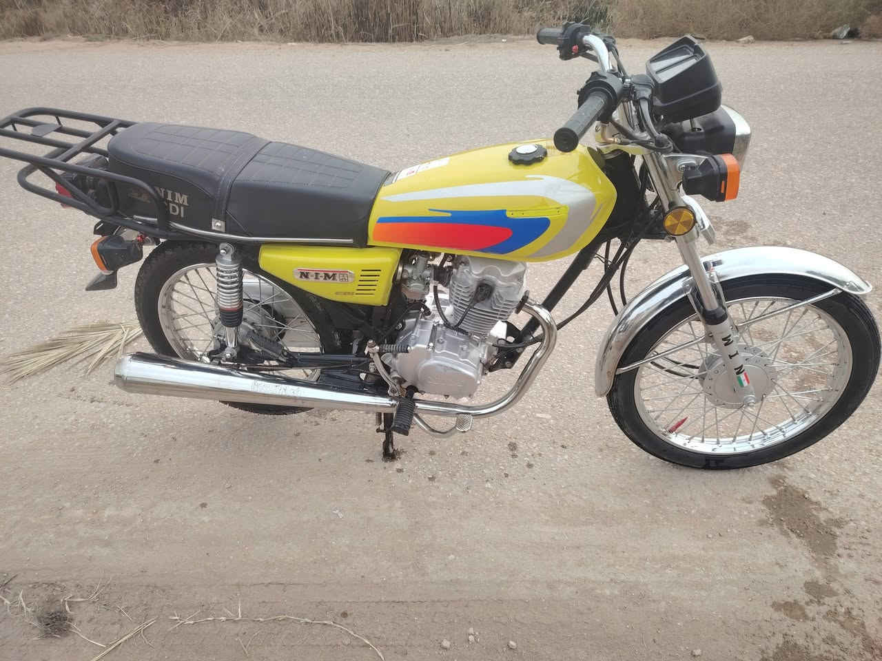 سلام عليكم دراجه اربع كير مديل 24 اوراق اسكنر دراجه نضيفه وحلوه مكفوله كفاله عامه من نضاغه وشلعه فصله مكاني كربلاء عمود سعر 650 وبيه مجال الطيبين ***********
