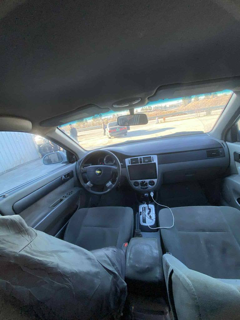 بەناوی خودای گەورا شۆفلیێت
2012سەنەوی پلاستیک ئەوالیا بەشەرت ئەصڵی  تۆماتیک سبوخ ۳پارچە
 سەقفو حیزام بەشەرت 
جەمپێکی خەفیفی پێشی هەیا 
خڕامەی کامیڕایاک لەسەرا 
من نایدەماوا هەقم پێدانیا 
کارەبایی و توندیو گەرمی بەشەرت  گێڕ ومەکینە بەشەرت مەسرەفی هیچ نیا
سحر ٥۷ محامەلا
*********** أربيل, العراق
