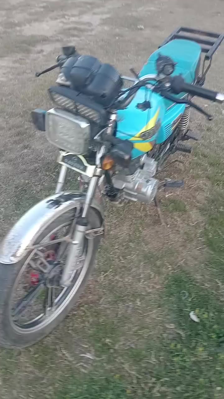 السلام عليكم دراجه سونك للبيع
موديل 2024
بيها نواقص موضحه بالصور+فيديو 
الرقم ***********
اوراق موجوده
السعر 500 وبيها مجال
