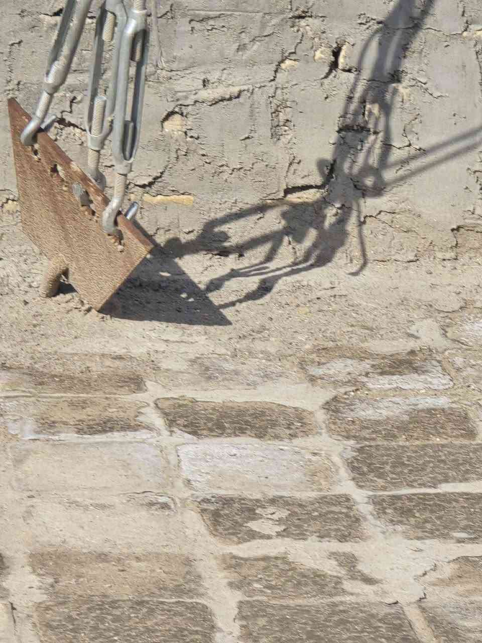 تم تفصيخ ونصب ١٨ م كربلاء.
***********
علاء
