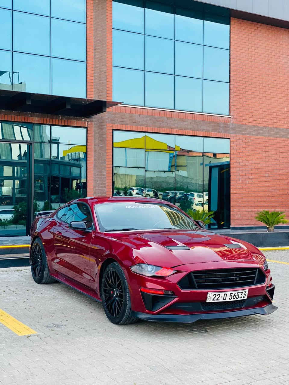 🔥 موستەنگ GT تراك باك 5.0 V8 – گێڕ عادی – دەسکاری کراو 🔥
📍 شوێن: سلێمانی

بۆ فرۆشتن: Ford Mustang GT Track Pack، سەیارەیە زۆر ریک و پێک و کەم رۆشتەوە.
✅ مەکینەی زۆر بەقەوەت:
بزوێنەر: 5.0 لتر V8
گێڕ: عادی (مانیوێل)
ڕۆیشتوو: ٤٢,٠٠٠ میل
بزوێنەر کراوەتەوە بۆ دەسکاری و تیۆنینگ (Tuning)
سیستەمی کلاجی پێشکەوتوو (Dual Clutch)
بەرمەجەی لەسەرە
✅ تایبەتمەندییەکانی تراك باك (Track Pack):
سیستەمی Line Lock
سیستەمی Launch Control (کۆنترۆڵی دەستپێکردن)
هەموو تایبەتمەندییەکانی تراك باك (شاشەی پیشاندانی توانای سەیارەکە، سیستەمەکانی لێخوڕین، و هتد).
✅ شێوە و دۆخی سەیارەکە:
ڕەنگی دەرەوە: مارۆنی
ڕەنگی ناوەوە: ڕەش
سێ پارچەی پێشەوەی بۆیاخە بێ ناوەوە (بێ شانسی و بێ ئێڕباگ)
شێوەی گۆڕدراوە 
 لە مۆدێلی 2016 بۆ 2019 بە ستایلی RTR
سەیارەیەکی زۆر خاوێنە و بەجوانترین شێوە چاودێری کراوە.
🚗 سەیارەکە زۆر بەهێزە و ئامادەیە بۆ بەکارهێنانی ڕۆژانە یان پێشبڕکێ، تایبەتە بۆ ئەوانەی حەزیان لە خێرایی و جیاوازییە.
📩 تەنها بۆ کڕیاری، بۆ زانیاری زیاتر نامە بنێرە بۆ تایبەت
0772 8605135

عربی

🔥 موستنج GT تراك باك 5.0 V8 – مانيوال – معدلة 🔥
📍 الموقع: السليمانية

للبيع: Ford Mustang GT تراك باك بحالة ممتازة، سيارة قوية ومعدلة بشكل احترافي.
✅ المحرك والأداء:
محرك 5.0 لتر V8
قير عادي (مانيوال)
الممشى: 42,000 
المحرك مفتوح للتعديل (Tuning)
نظام كلتش مطور (Dual Clutch)
أعلى مرحلة برمجة ECU (أقصى أداء)
✅ مواصفات التراك باك:
نظام Line Lock
Launch Control
جميع ميزات التراك باك (شاشة الأداء، أنظمة القيادة، وغيرها)
✅ الشكل والحالة:
اللون الخارجي: خمري (Maroon)
اللون الداخلي: أسود
سبغ لثلاث قطع أمامية بدون دواخل
تحويل الشكل من موديل 2016 إلى 2019 بنمط RTR
السيارة نظيفة ومهتم فيها
🚗 السيارة قوية جداً وجاهزة للاستخدام اليومي أو السباقات، مناسبة لعشاق السرعة والتميز. 

📩 للجادين فقط، راسلني على الخاص للمزيد منس
*********** السليمانية, العراق
