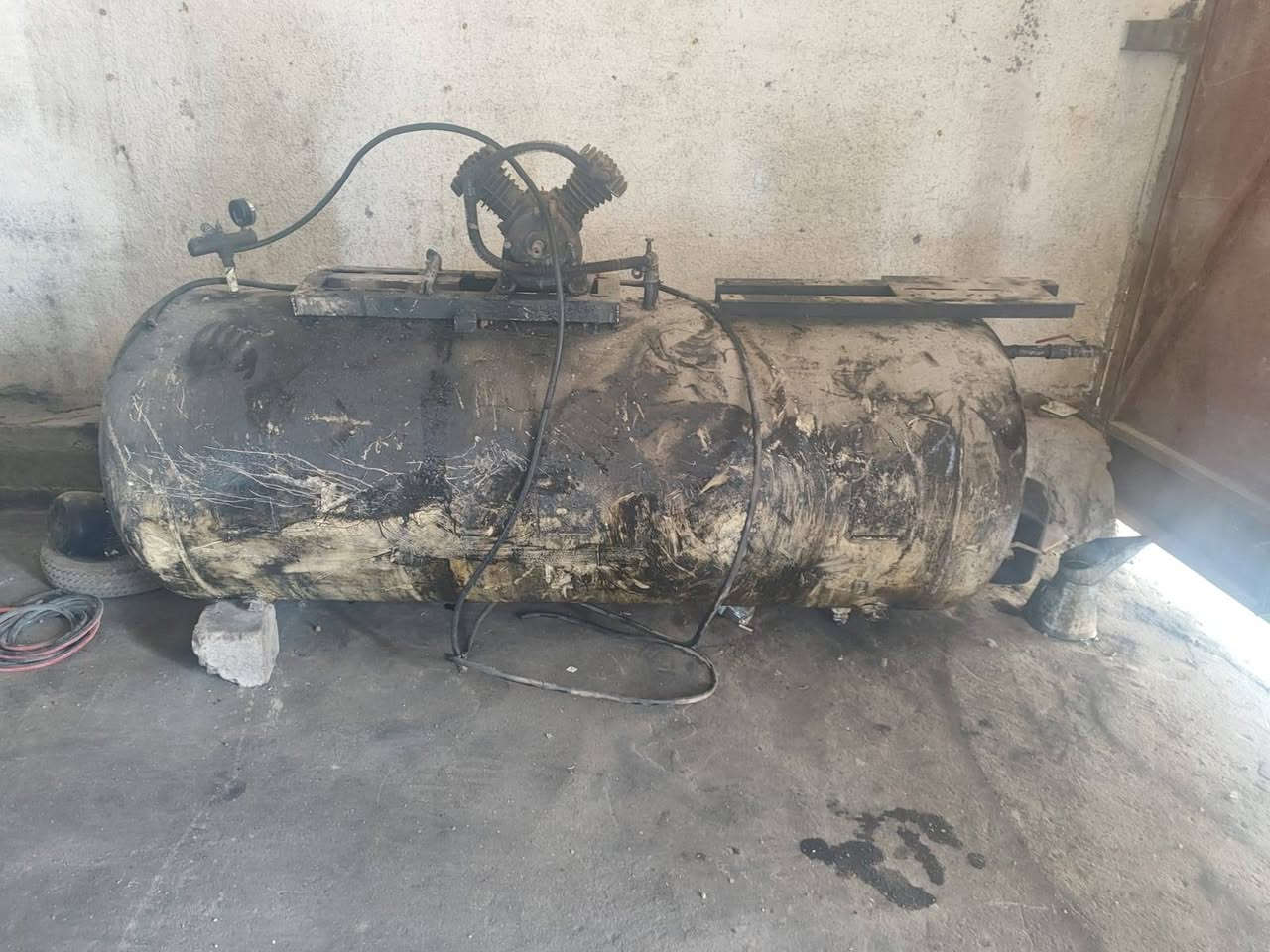 للبيع في بغداد ***********
