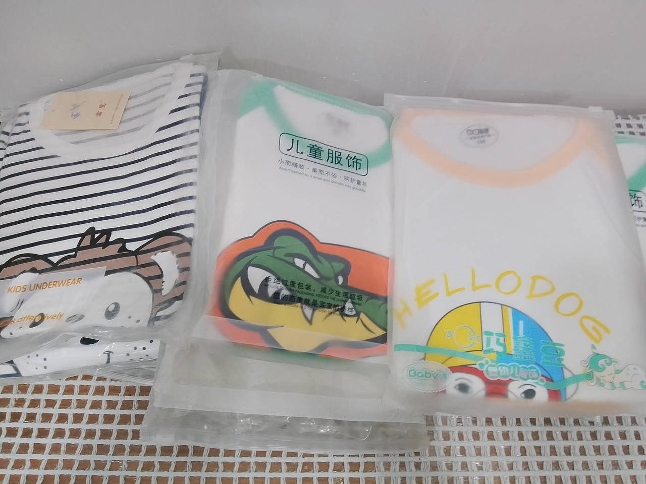 يلبس من عمر سنه ال 8 سعر القطعه ب4


**إذا كنت صاحب هذا الإعلان وتريد حذفه لأي سبب، رجاءا أرسل رسالة إلى الدعم الفني**