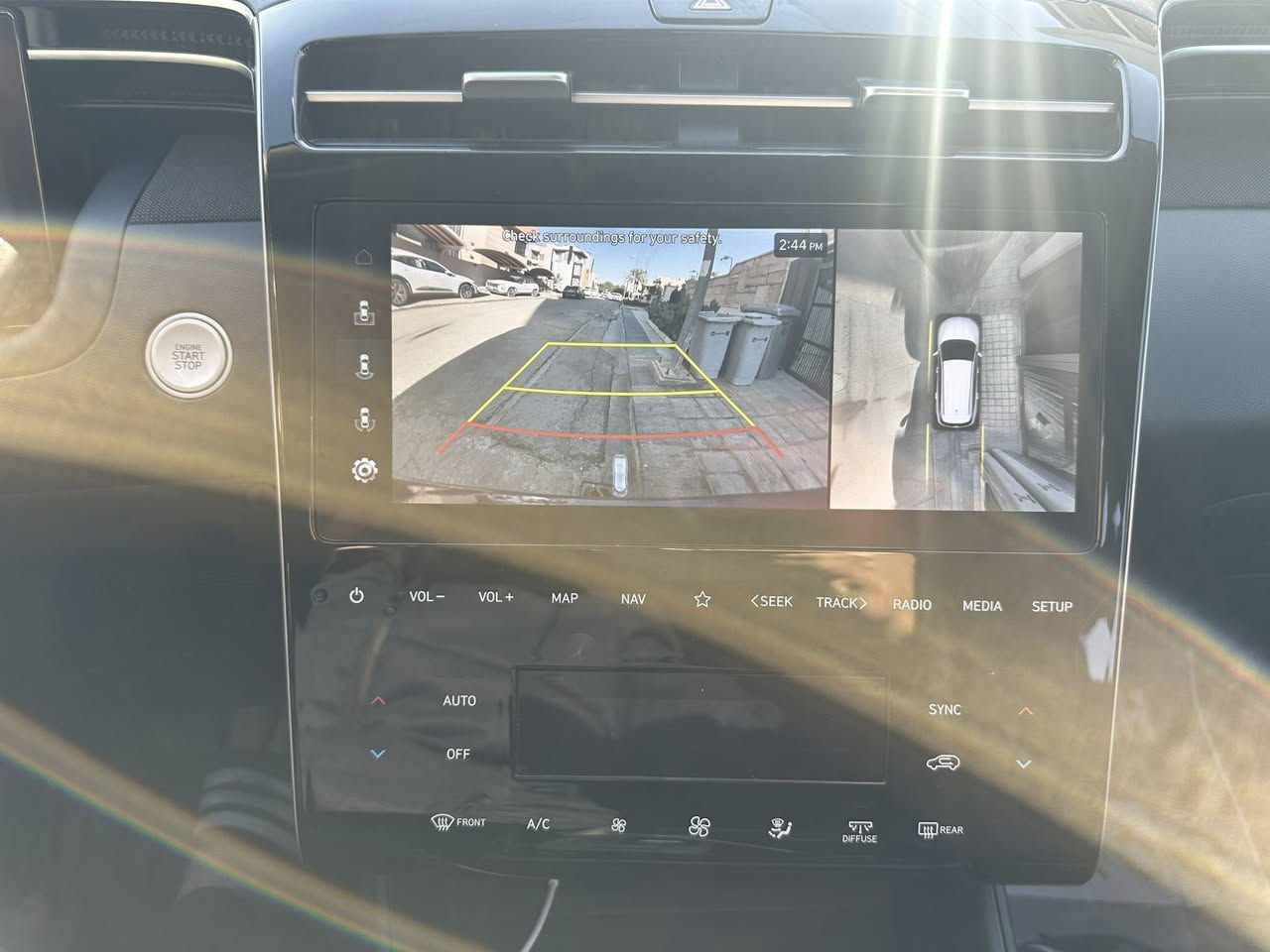 توسان ٢٠٢٣ لمتد اعلى مواصفات الحادث موضح بالصور السعر ٢١٠ و بي مجال للاستفسار  ***********
