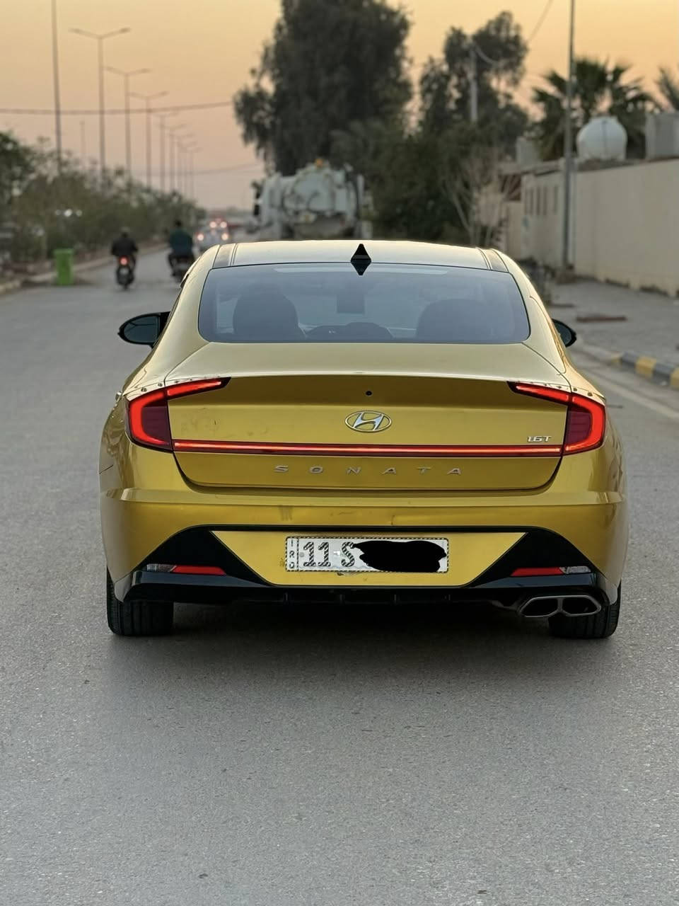 سوناتا 2021 وارد امريكي رقم بغداد حره مشروع وطني سياره فول مواصفات بنوراما ضررهه جاملغ وبنيد وجاملغ خلفي بدون اي دواخل شاصي لغد مكفول مكينه 1600 تيربو كير ومحرك مكفولات سياره لون مميز وجديده ومابيها اي نقص مكان السياره واسط السعر 135 وبيها مجال للشراي ***********
