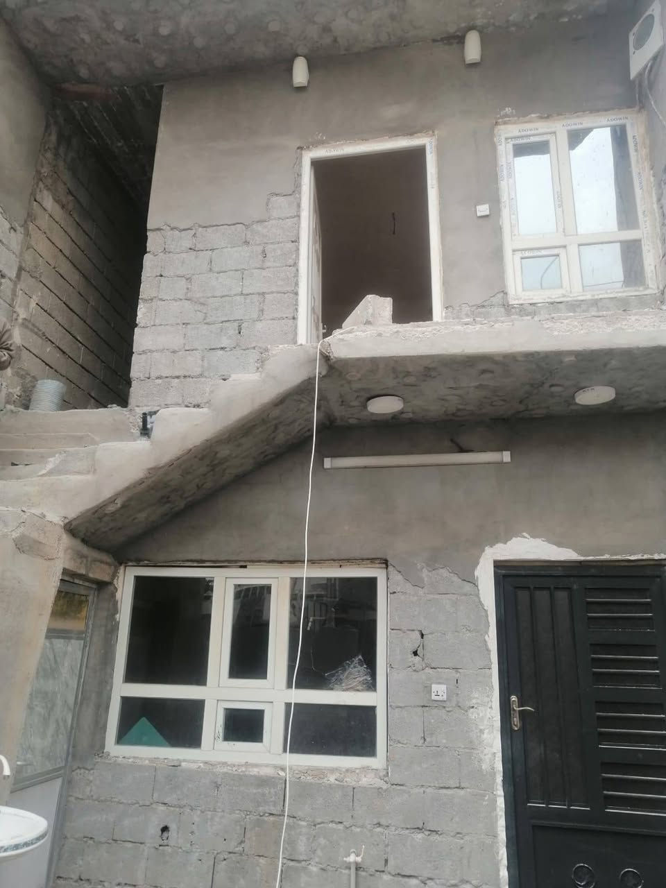 السلام عليكم تنقير بيوت تنظيف بيوت غسل بيوت تفليش بيوت شغل نواعم***********
