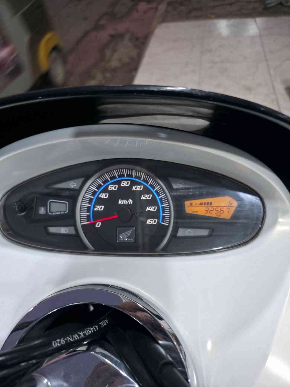 سلام عليكم
Pcx جيل اول ياباني ماشيه 32567 الف
مكفولة عدا كسر بالكفر طاحت عليها دراجه ثانيه
مكانها واسط الكوت
السعر 13 ورقة وبيها مجال قليل
للاستفسار
***********
