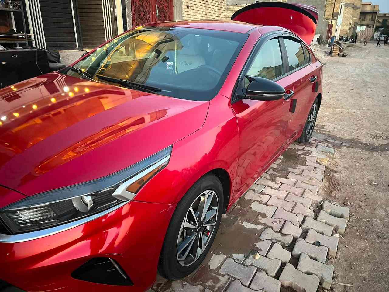 السلام عليكم
كيه فورتي 23للبيع محرك 2000دوش

كير cvt

رقم بغداد 

السونار بلمنشور

موصفات نص فول 

السعر 125 وبيه مجال 
الموقع بغداد الشعلة 
باقي التفاصيل اتصل :***********
