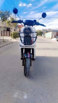 R90 • موديل ٢٠٢٦ • ٥ بطاريات