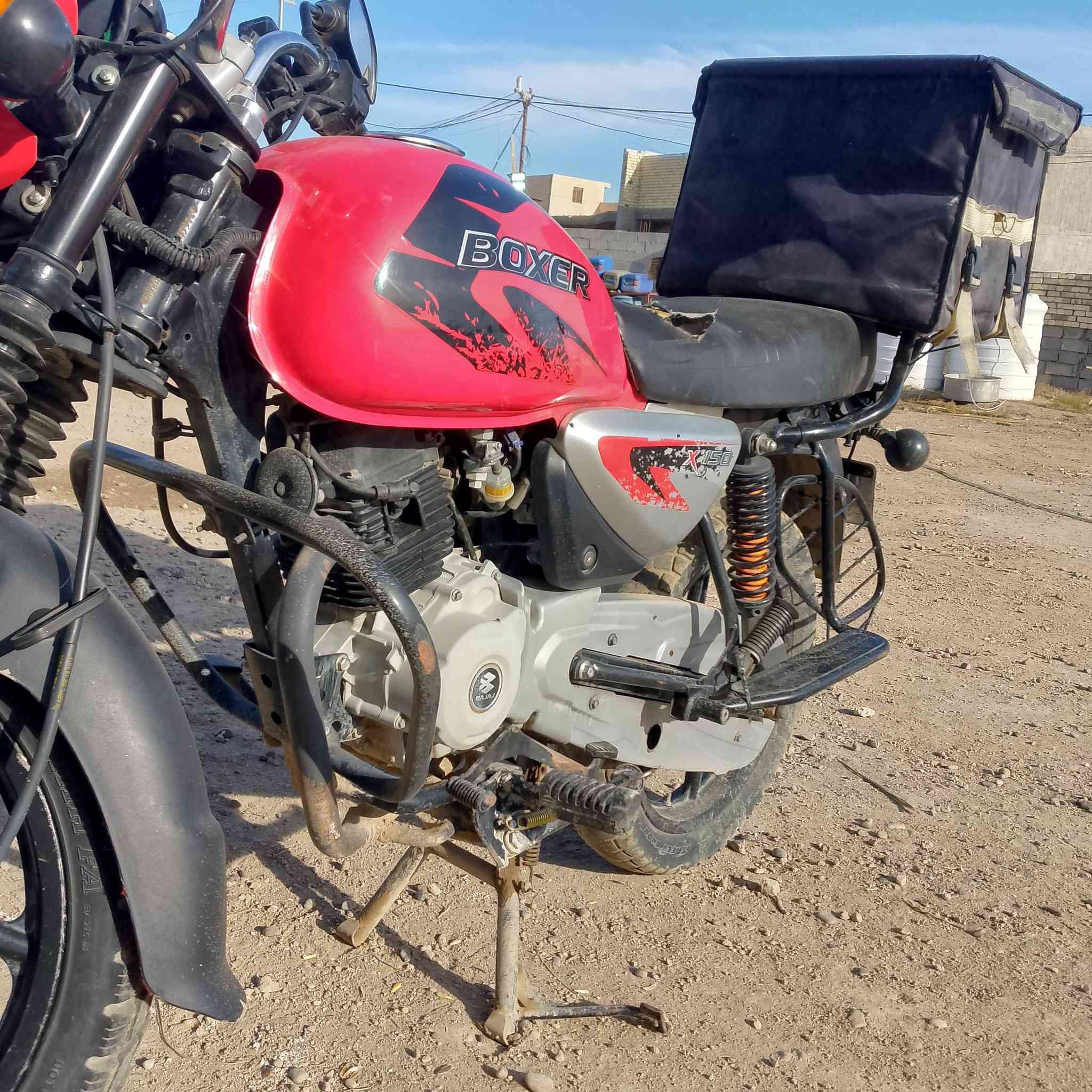 سلام عليكم بوكسر موديل 23 بس مسجله 22 بل سنويه
مرقمه وكامله ثاني يوم تحويل دراجه تخبل محرك برغي ما مفتوح بي وين ما تريد افحص اترايك الا كربلاه سعر مليونين 250 وبيهه مجال حك الجيه لي مو شراي لا يتعبني بغدادتقاطع درويش

***********
