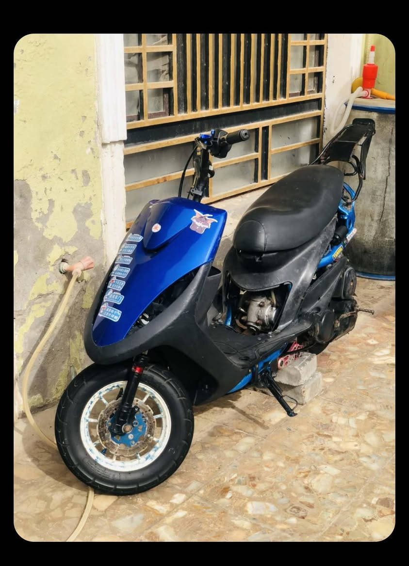 سلام عليكم ماكس عدله دراجه مزوده بوشه وبستم 55بلاد شيال كرزي شاصي صبغ حراري دراجه حلوه ونشطىه شلعه ومعدل ويل نجمه***********
